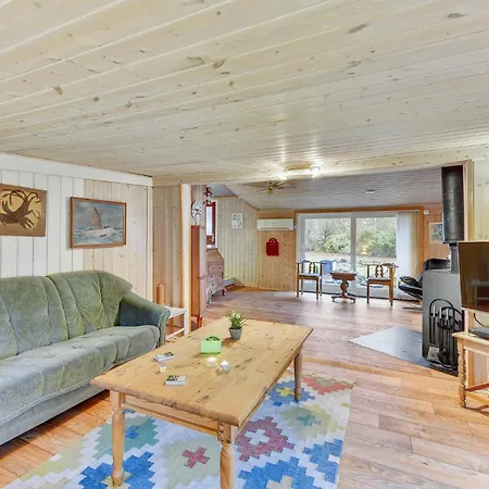 Feriehus 2 Bedroom Lovely In Oksbøl