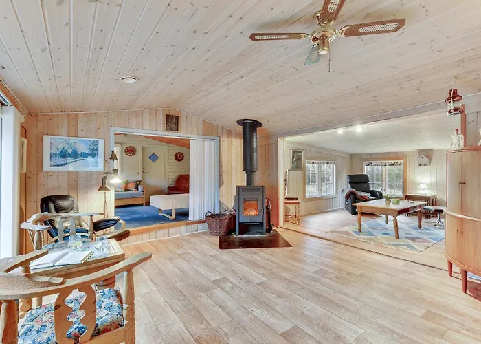 Holiday home 2 Bedroom Lovely In *